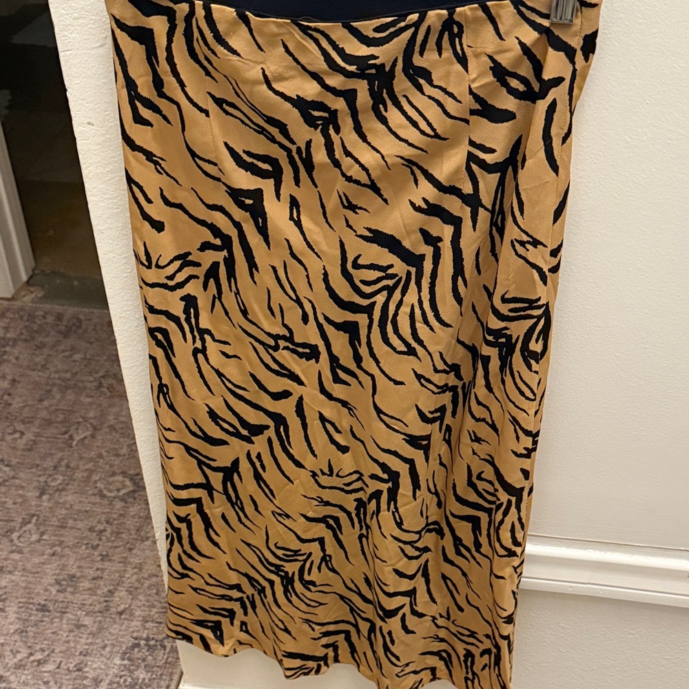 Madewell silk Zebra Print Midi Skirt - Picture 5 of 9
